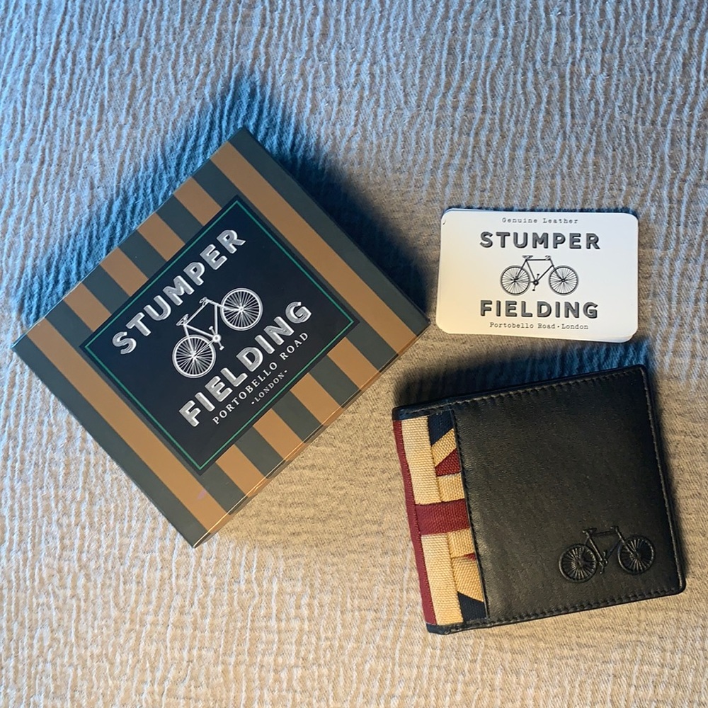 Stumper Fielding wallet/ London